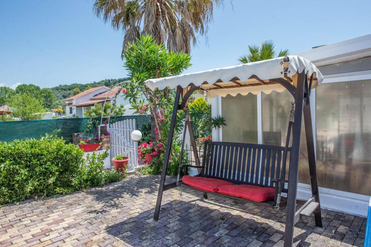 Eleni Holidays With Swimming Pool, Corfu 3* Sidárion