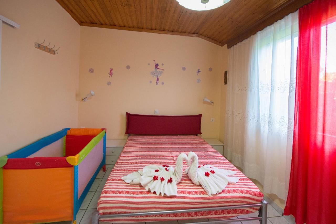 Aparthotel Eleni Holidays With Swimming Pool, Corfu 3*