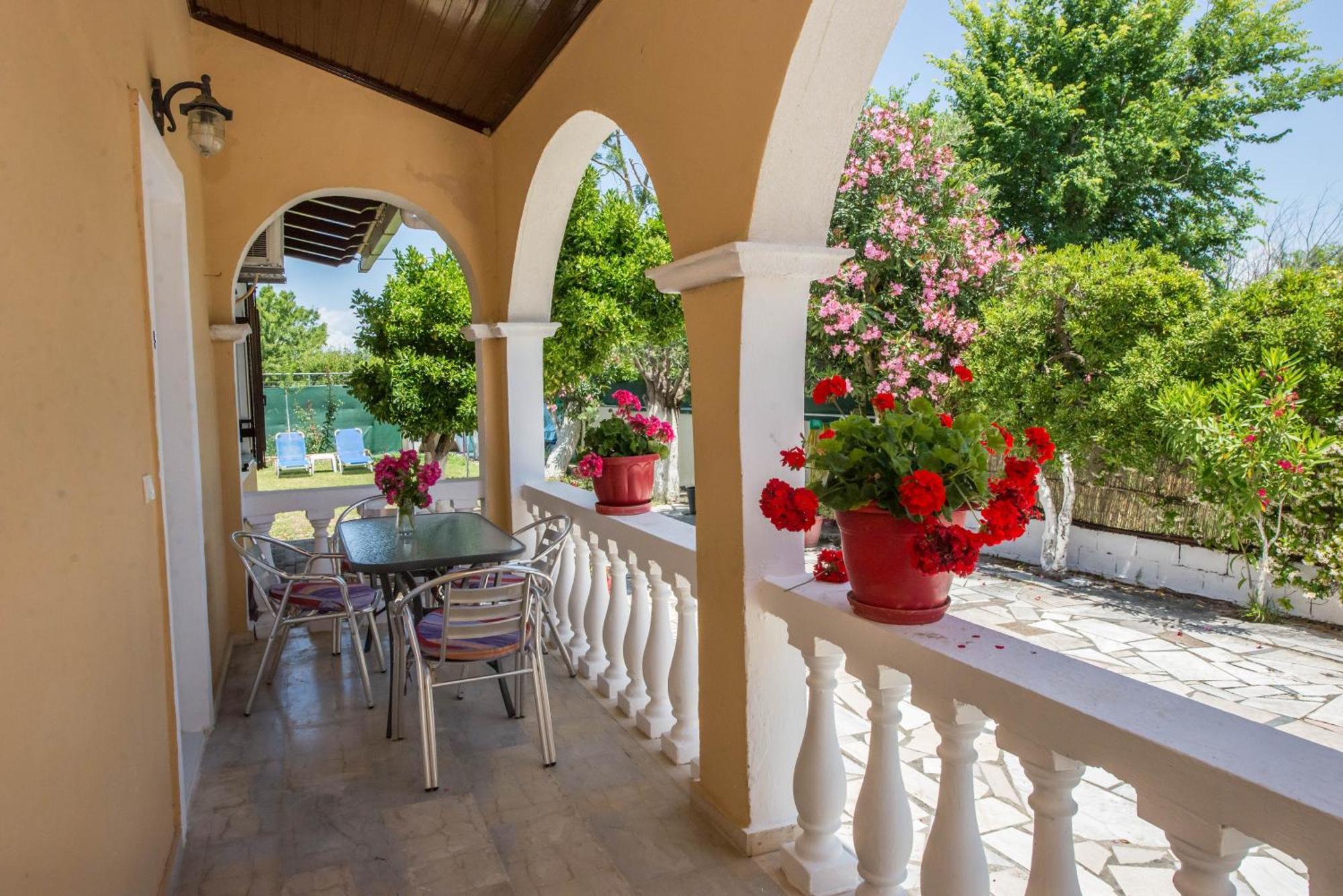 Eleni Holidays With Swimming Pool, Corfu