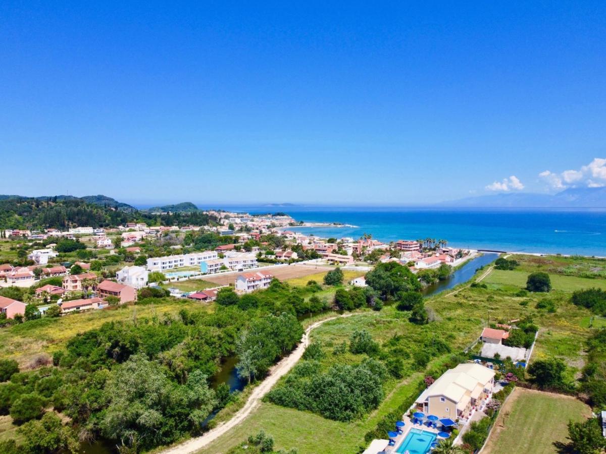 Eleni Holidays With Swimming Pool, Corfu Aparthotel