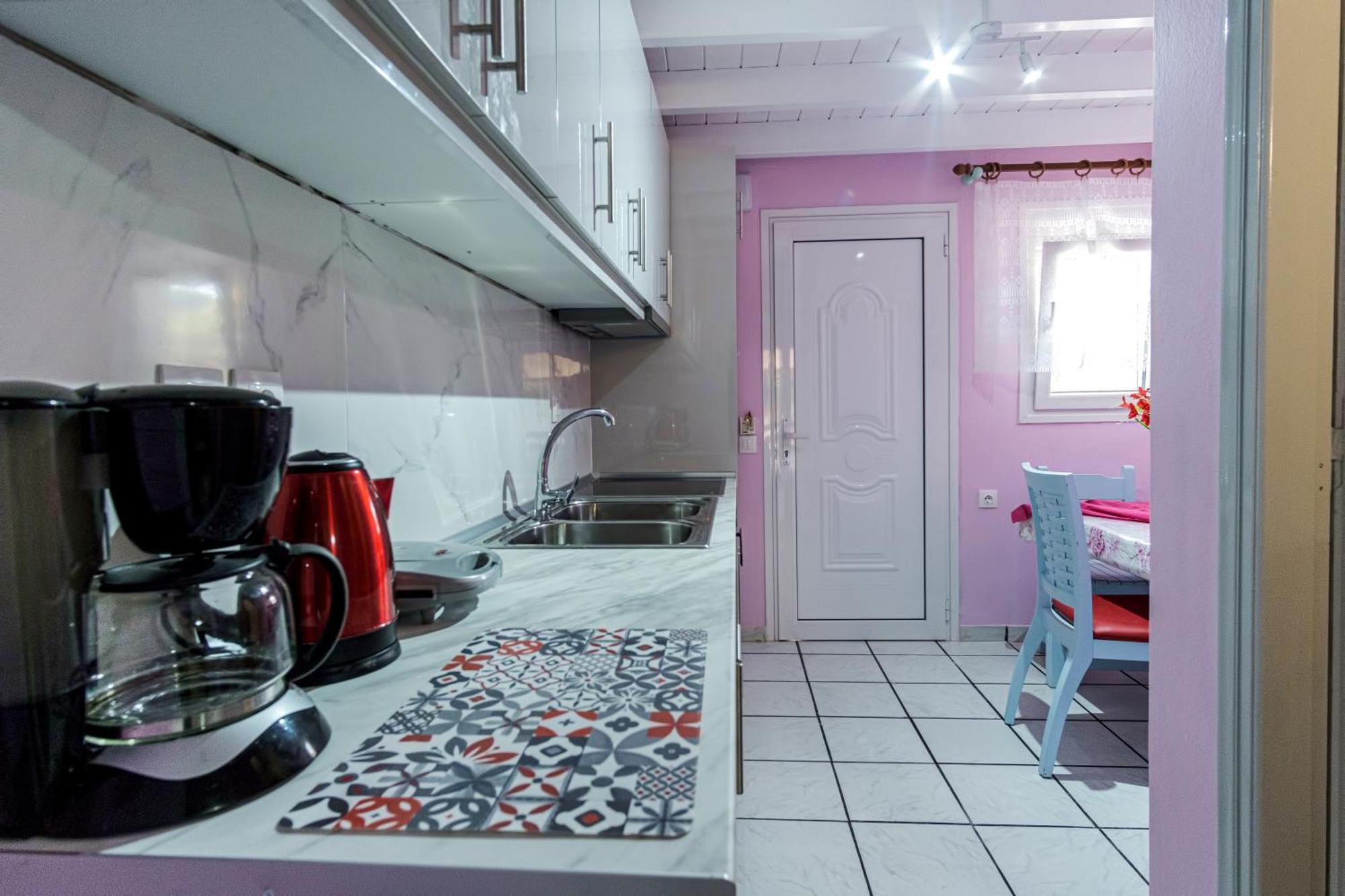 Aparthotel Eleni Holidays With Swimming Pool, Corfu