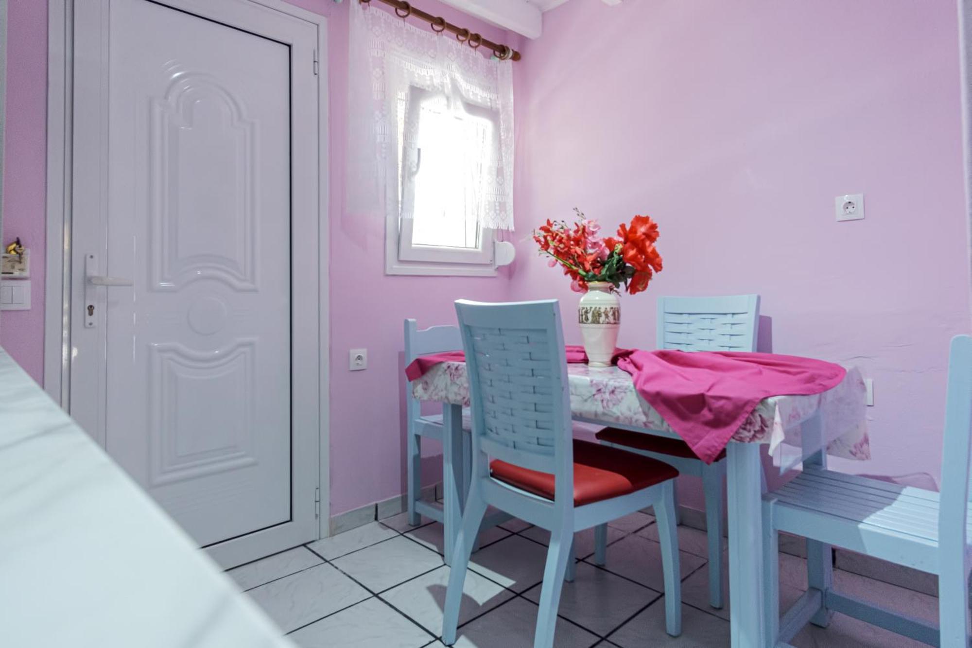 Eleni Holidays With Swimming Pool, Corfu Aparthotel 3*