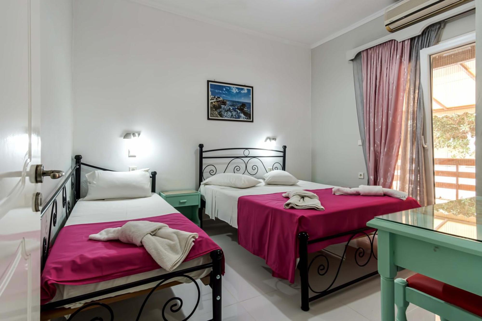 Eleni Holidays With Swimming Pool, Corfu 3*